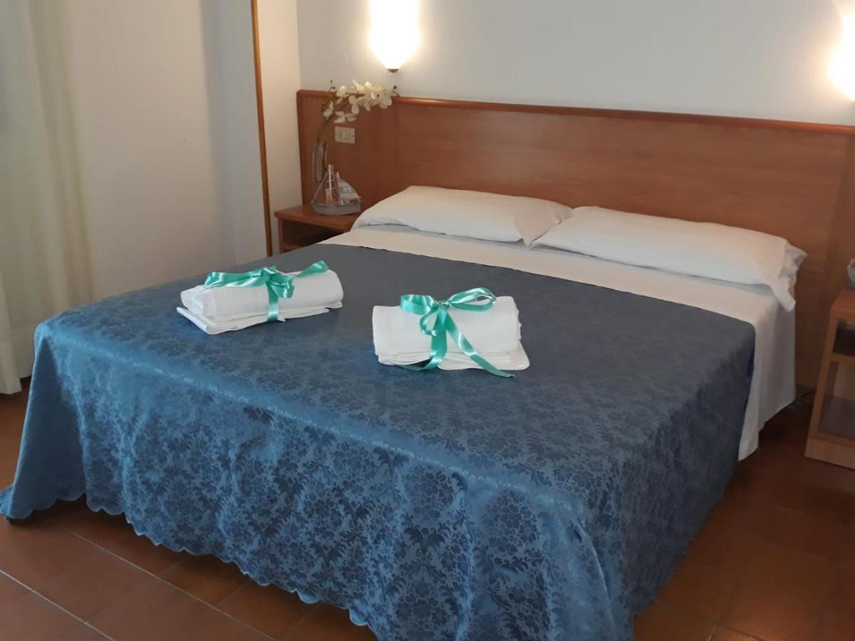 Hotel Leuco' Martinsicuro Zewnętrze zdjęcie