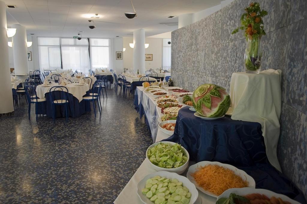 Hotel Leuco' Martinsicuro Zewnętrze zdjęcie
