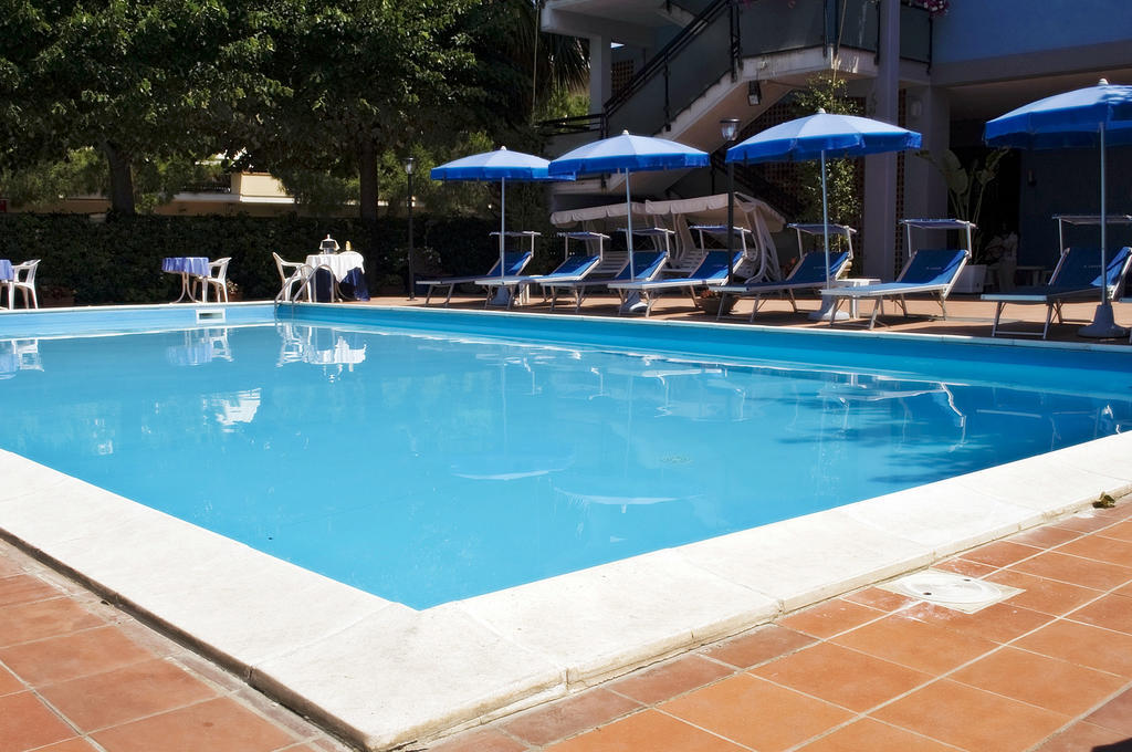 Hotel Leuco' Martinsicuro Zewnętrze zdjęcie